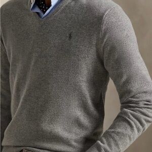 Polo by Ralph Lauren Men's Charcoal V-Neck Sweater size small.